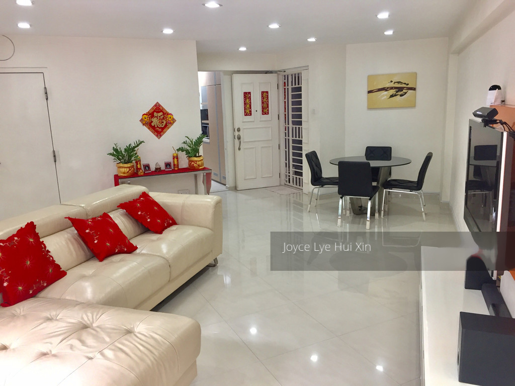 Jurong West Street 65 thumbnail photo